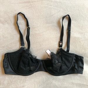 32C black lace Dream Angels unlined push-up bra